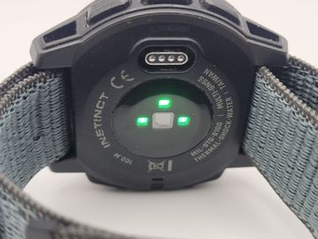 Б/у Смарт-часы Garmin mil-std-810g 01-200798045