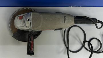 Б/у Угловая шлифмашина Crown ct13489-230s 01-200815282