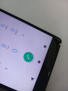 Б/у Мобильный телефон Sony xz2 so-05k 4/64gb 01-200845197