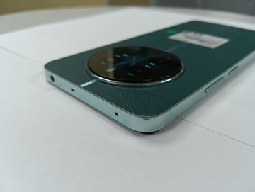 Б/в Мобільний телефон Realme 12+ 5g 8/256gb 01-200817181