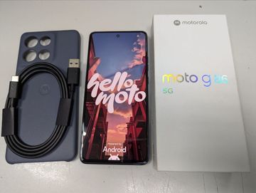 Б/в Мобільний телефон Motorola moto g86 5g 8/256gb spellbound 01-200871170