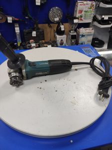 Б/в Кутова шліфмашина Makita ga5030r 01-200885133