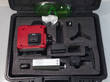 Б/у Лазерный нивелир Stark ll-16g-4d 01-200891998