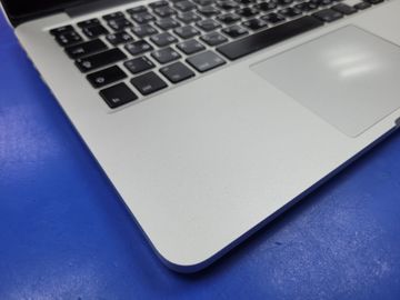 Б/в Ноутбук Apple macbook pro a1502 екр. 13,3/core i5 2,6ghz/ram8gb/ssd256gb/retina/intel iris 01-200802670