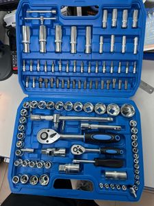 Б/в Набір автоінструментів New Tools 94 шт 16-000276158