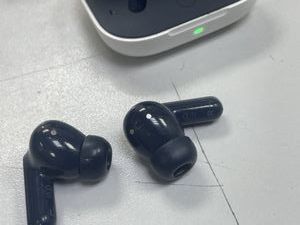 Б/в Навушники Motorola moto buds+ 01-200907879