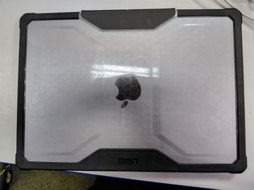 Б/у Ноутбук Apple macbook pro 14 / a2918 / apple m3/ ram 8gb/ ssd 512gb/ 10 core gpu 01-200913651