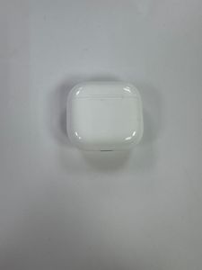 Б/в Навушники Apple airpods 4 01-200913873