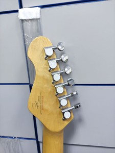 Б/в Електрогітара Encore e375pk 01-200925243