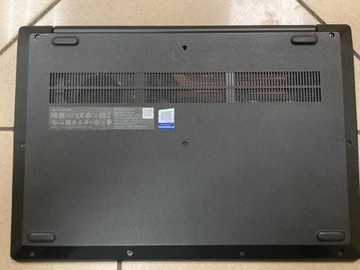 Б/в Ноутбук Lenovo 15/amd a6 9225 ddr4/4gb ddr4/hdd 500 gb/radeon r7 m440 01-200929901
