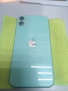 Б/в Мобільний телефон Apple iphone 11 128gb 01-200935660