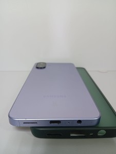 Б/в Мобільний телефон Samsung galaxy a07 4/128gb 01-200938993