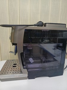 Б/в Кавоварка Delonghi magnifica s smart ecam 250.33.tb 01-200948950