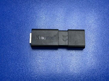 Б/в Флешка Kingstone 64gb 01-200955816