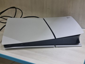Б/в Ігрова приставка Sony playstation 5 slim digital edition 1tb 01-200966018