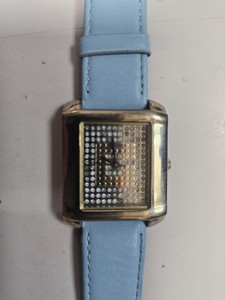 Б/у Часы Guess i65100l2 01-200971608