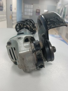 Б/в Кутова шліфмашина Makita ga5030 01-201004640