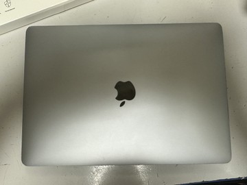 Б/в Ноутбук Apple a2338 macbook pro 13,3" m1 8-gpu/ ram8gb/ ssd256gb/ retina, truetone, touch bar 01-201041838