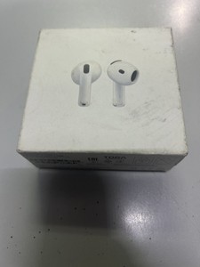 Б/в Навушники Apple airpods 4 01-201042465