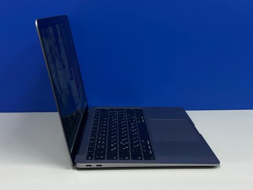 Б/в Ноутбук Apple macbook air /13.3"/ core i5 1.6ghz/ram 16gb /ssd 256gb/ intel uhd grafics 617 01-201074821
