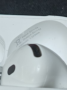 Б/в Навушники Apple airpods 4 with active noise cancellation 01-201007707