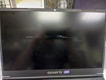 Б/в Ноутбук Gigabyte 15/core i5-12500h ddr5/16gb ddr5/hdd *відсутній/ssd 512 gb/geforce rtx4050 6gb 01-201102683