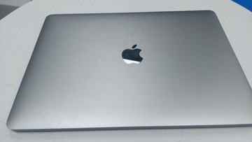 Б/в Ноутбук Apple macbook pro 13.3/a1706/ core i7 3.3ghz/ ram16gb/ ssd1000gb/ intel iris 650/ touch bar 01-201114626