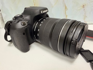 Б/в Фотоапарат Canon eos 750d kit 18-135mm ef-s is stm 01-201114523