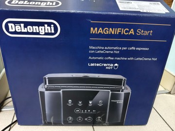 Б/в Кавоварка Delonghi magnifica start ecam 220.60.b 01-201116837
