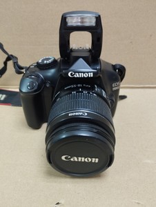 Б/в Фотоапарат Canon eos 1100d + ef-s 18-55mm f/3,5-5,6 is ii 01-201125021