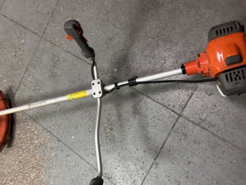 Б/в Мотокоса Husqvarna 331r 01-201122586