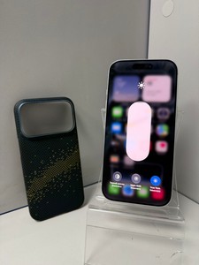 Б/в Мобільний телефон Apple iphone 17 pro 256gb 01-201126257