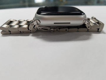 Б/в Смарт-годинник Apple watch series 8 gps + cellular 41mm aluminum case 01-201128787