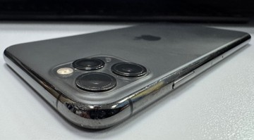 Б/в Мобільний телефон Apple iphone 11 pro max 64gb 01-201137219