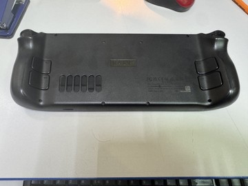 Б/в Ігрова приставка Valve steam deck 256 gb 01-201138779