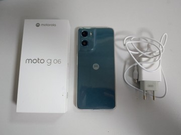 Б/в Мобільний телефон Motorola moto g06 4g 4/64gb 01-201164735