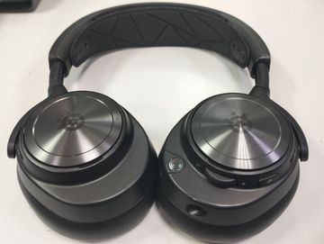 01-200488595: Steelseries arctis nova pro wireless x