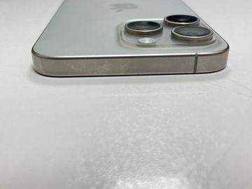 01-200628276: Apple iphone 16 pro max 512gb