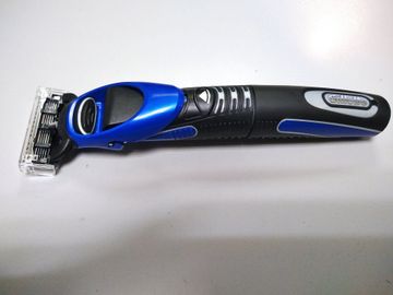 01-200769927: Gillette fusion proglide styler