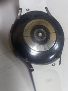 01-200777376: Samsung galaxy watch4 44mm