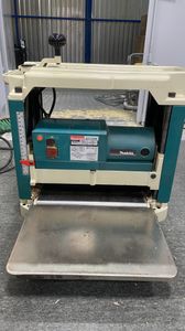 01-200629629: Makita 2012nb