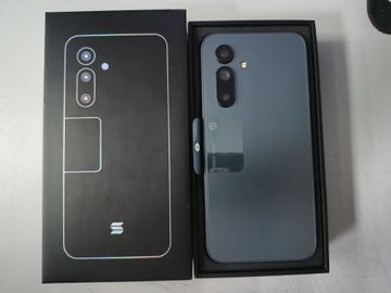 01-200783173: Solana seeker 8/128gb