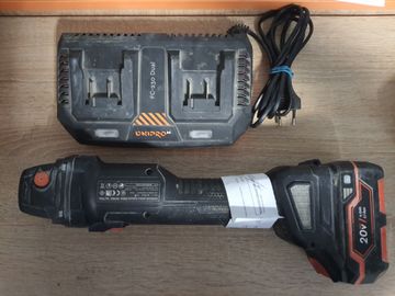 Б/в Кутова шліфмашина Dnipro-M dga-201bc ultra 1акб 2ah зп 01-200804990