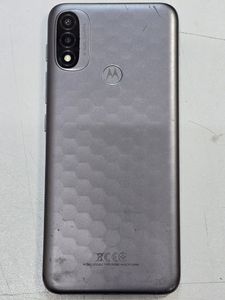 Б/в Мобільний телефон Motorola moto e20 xt2155-6 2/32gb 01-200811866