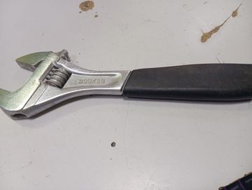 Б/в Ключ розвідний Miol без моделі 01-200817148