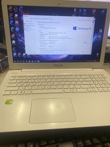 Asus 15/core i5 6200u ddr3/8gb ddr3/hdd *відсутній/ssd 500 gb/geforce 940mx 2gb