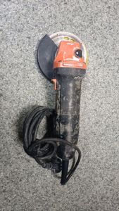 Б/у Угловая шлифмашина Dnipro-M gs-98 01-200829332