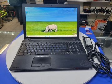 Toshiba 15/core i5 4200m ddr3/8gb ddr3/hdd 250 gb/ssd *відсутній/*інтегрована