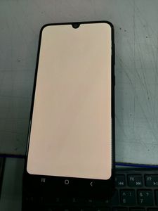 Б/в Мобільний телефон Samsung galaxy a50 4/128gb 01-200834604