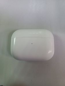 Б/в Навушники Apple airpods pro 2nd generation with magsafe charging case usb-c 01-200849237